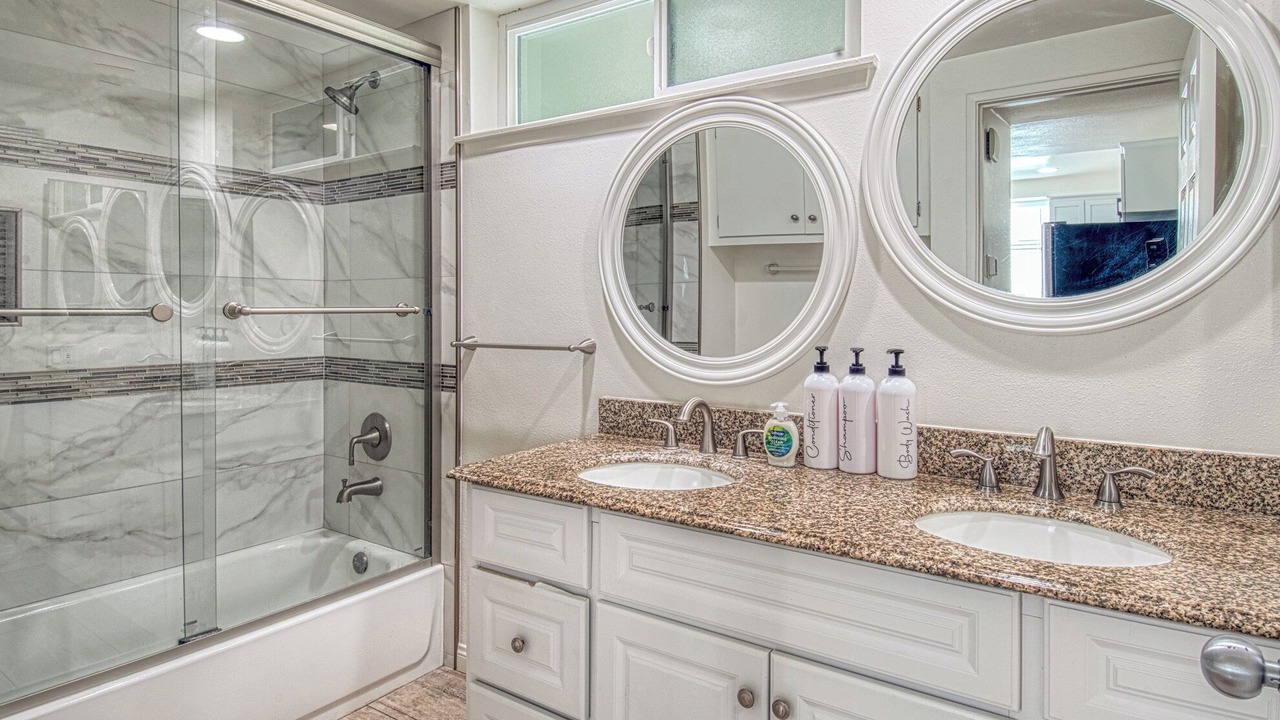 Photo of Bathroom in Santa Ana Heights