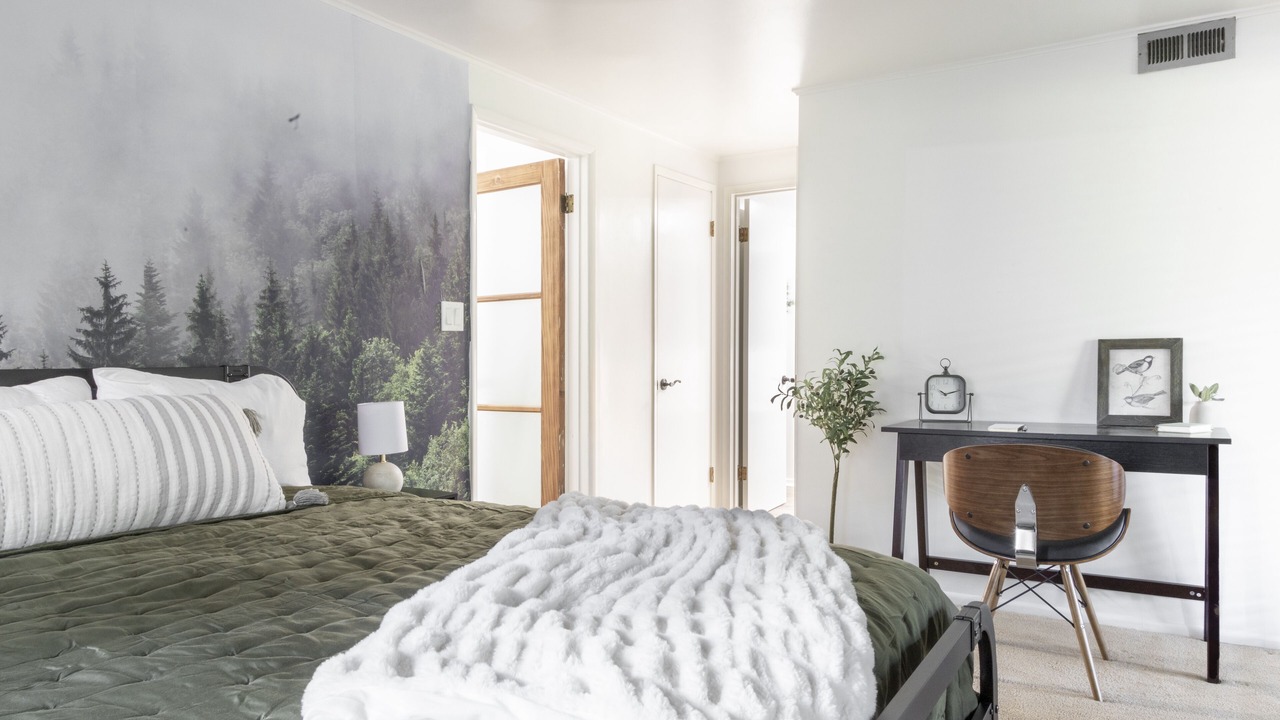 Photo of Bedroom in Cedar Glen