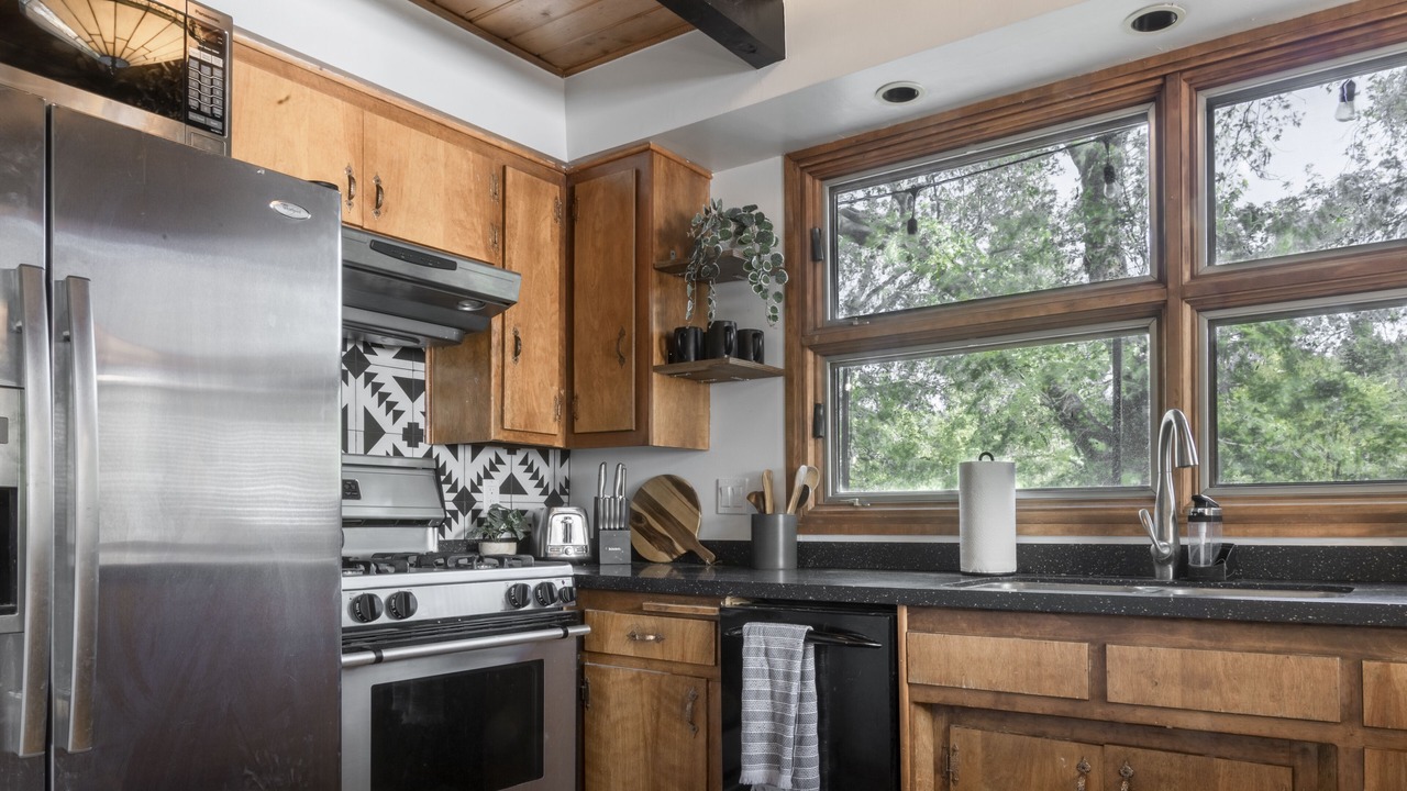 Photo of Kitchen in Cedar Glen