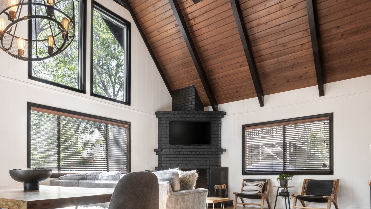 Photo of Livingroom in Cedar Glen