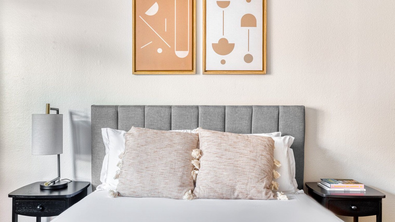 Photo of Bedroom in Studio City