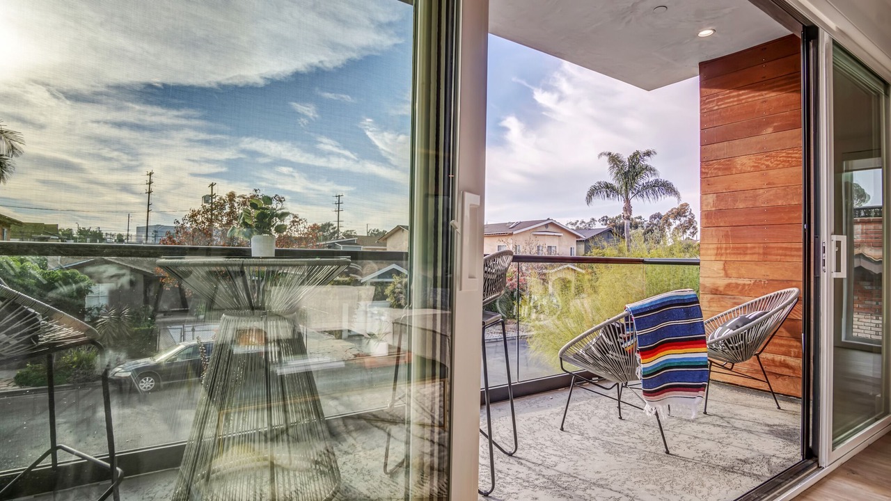 Photo of Patio Balcony in Palms