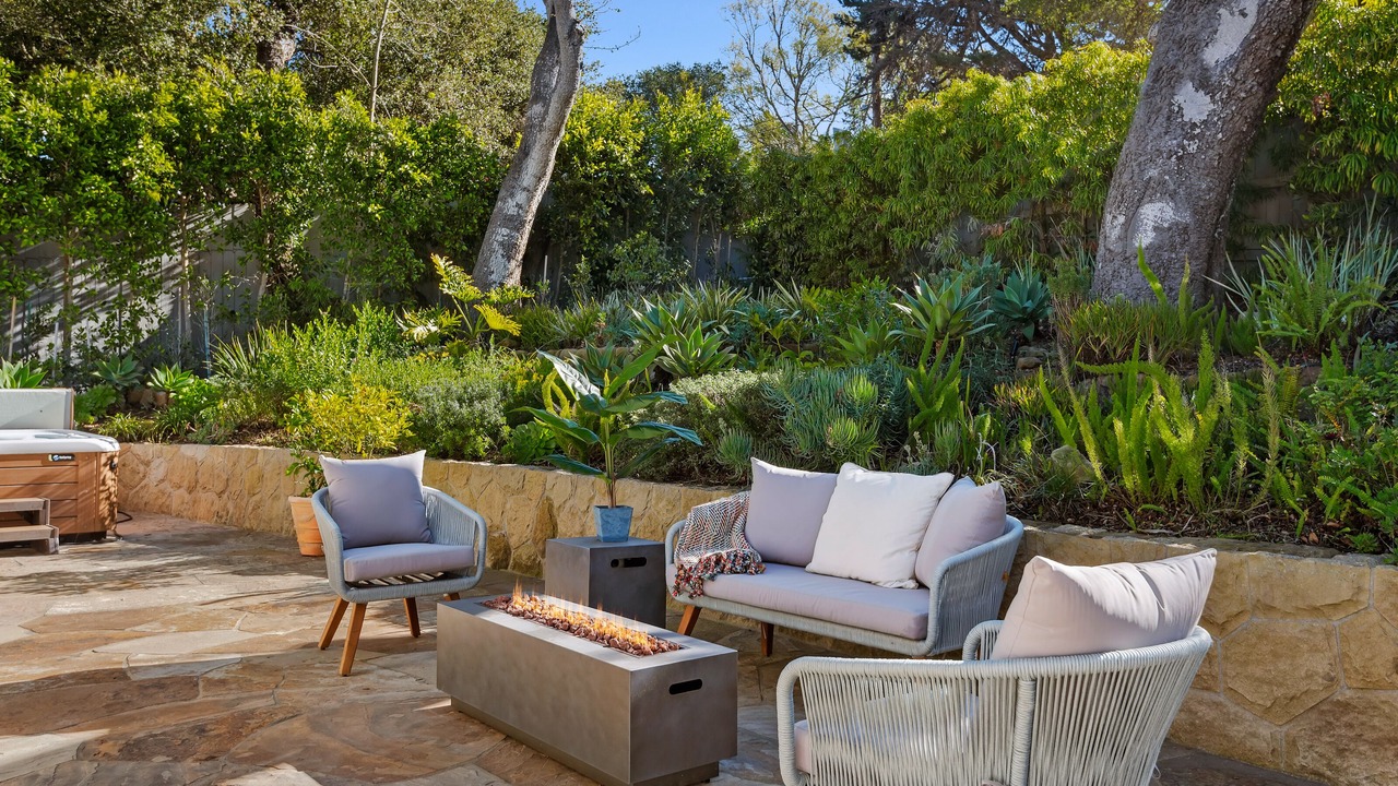 Photo of Patio Balcony in West Mesa