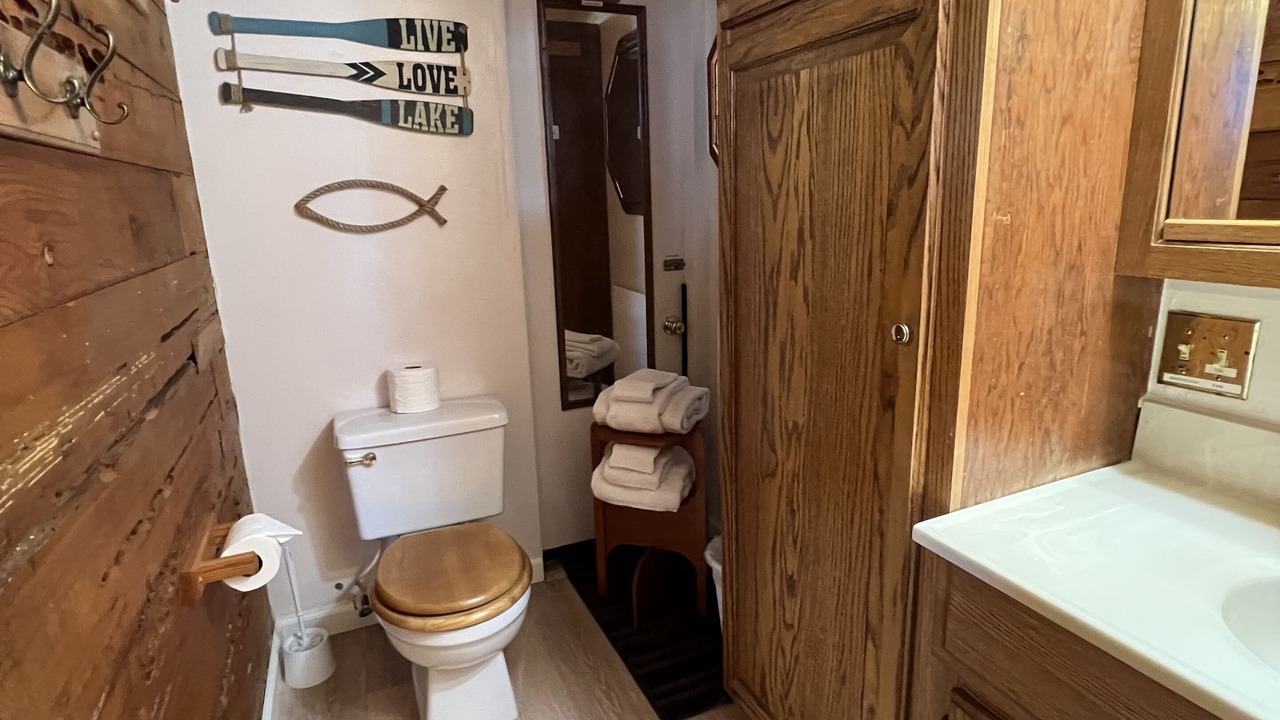 Photo of Bathroom in Lakeport