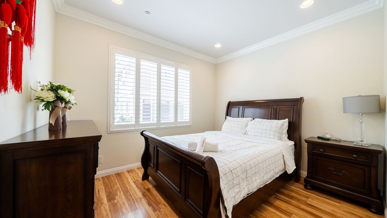 Photo of Bedroom in Monterey Park