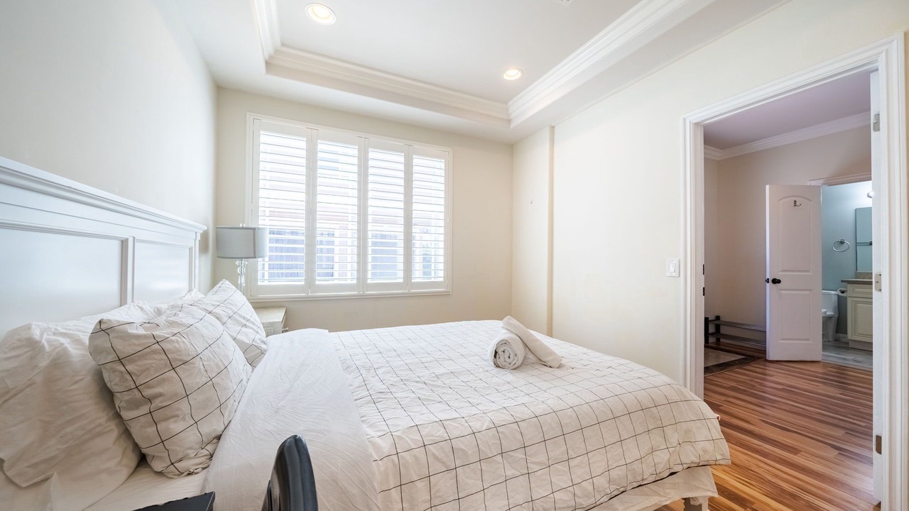 Photo of Bedroom in Monterey Park