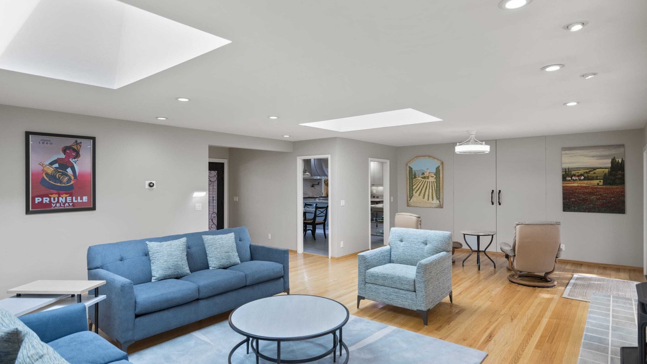 Photo of Livingroom in Carmel Valley