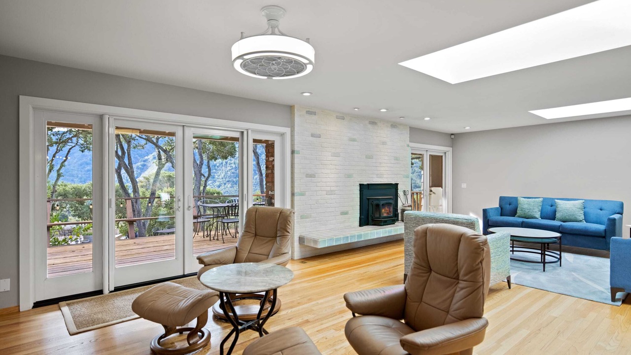 Photo of Livingroom in Carmel Valley