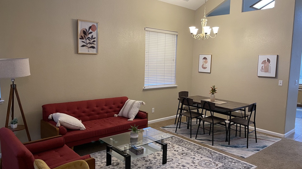 Photo of Livingroom in Elk Grove
