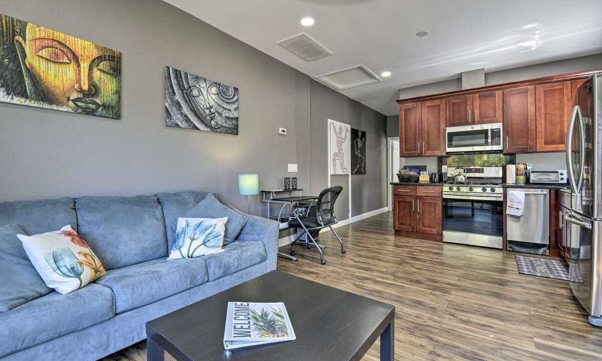 Photo of Livingroom in Ardenwood