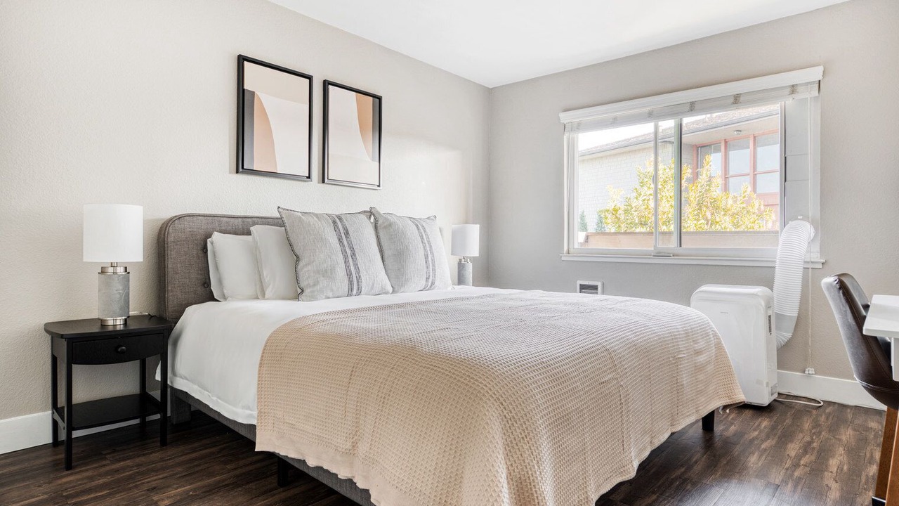 Photo of Bedroom in Foster City
