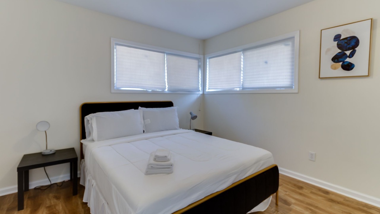 Photo of Bedroom in Granada Hills North