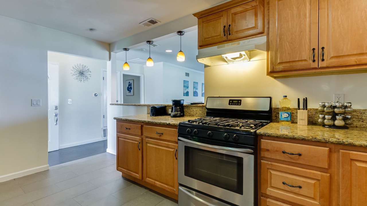 Photo of Kitchen in Granada Hills North