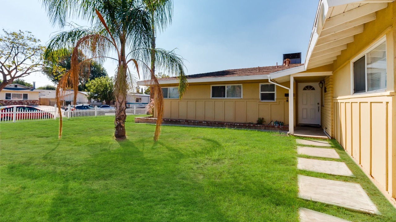 Photo of Outdoor in Granada Hills North