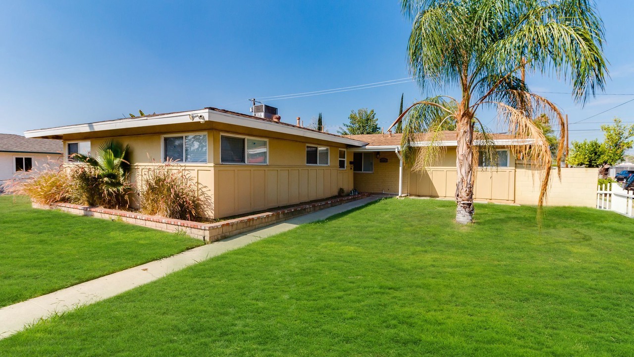 Photo of Outdoor in Granada Hills North