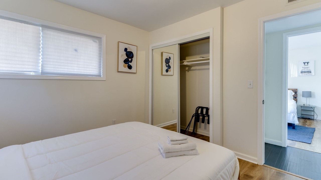 Photo of Bedroom in Granada Hills North