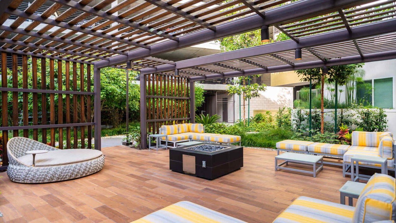 Photo of Patio Balcony in Irvine Business Complex