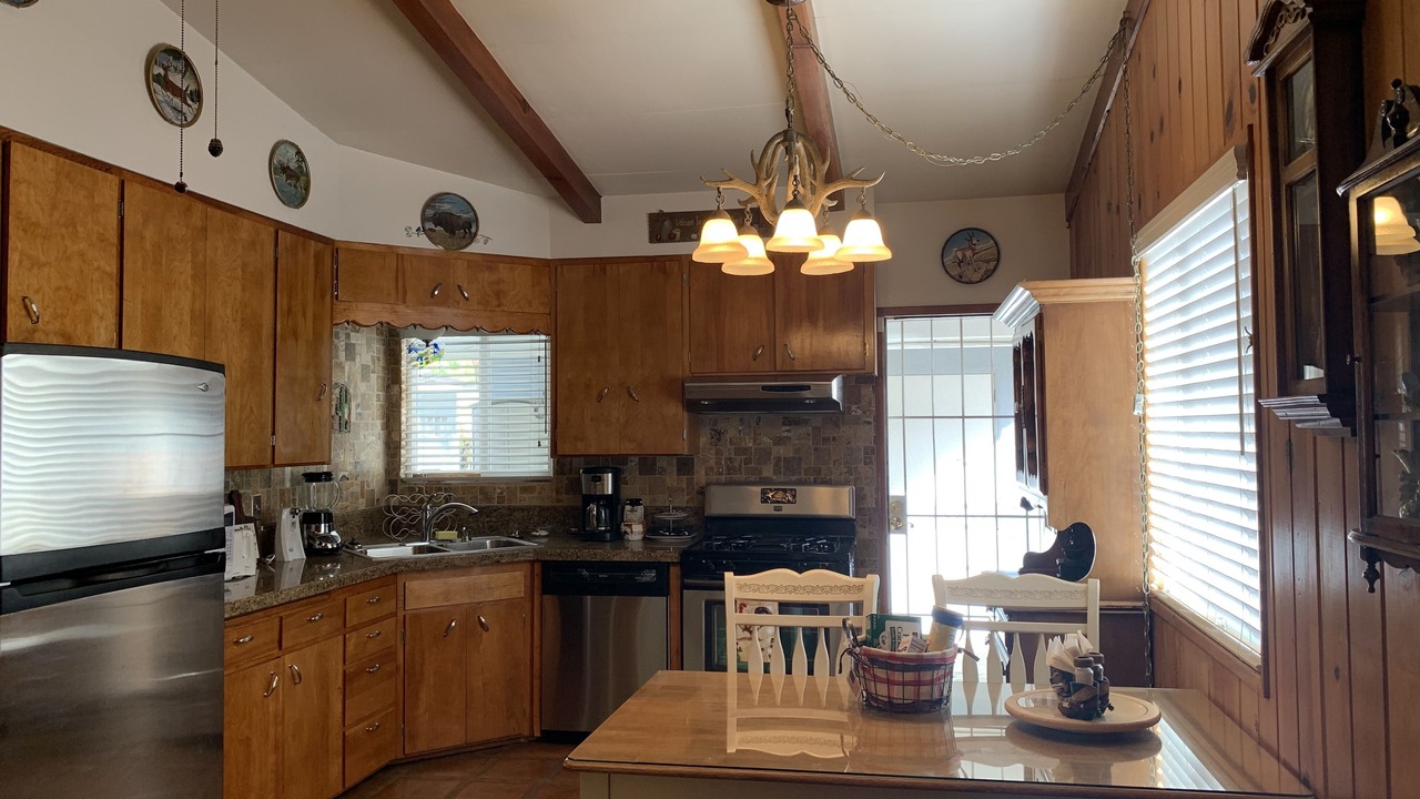 Photo of Kitchen in Kernville