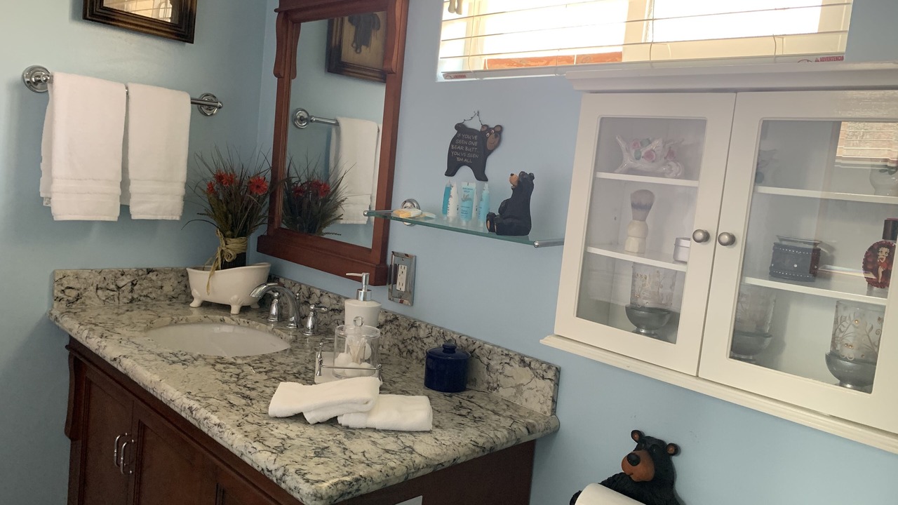 Photo of Bathroom in Kernville