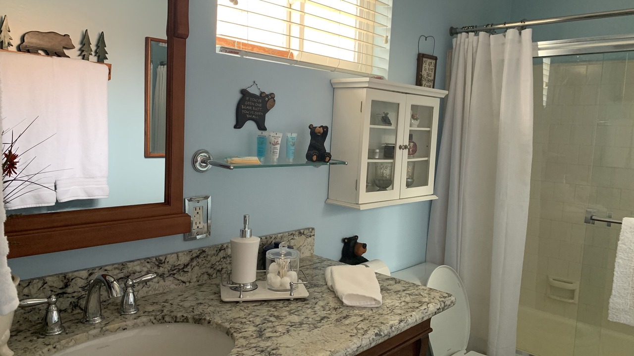 Photo of Bathroom in Kernville
