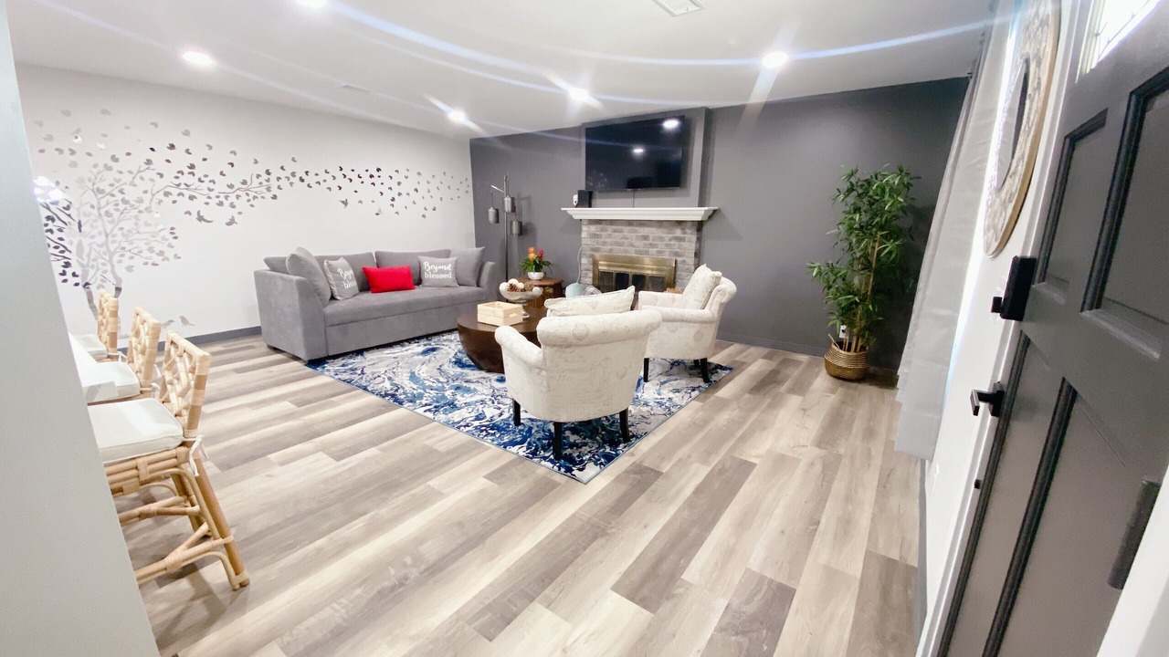 Photo of Livingroom in Fullerton