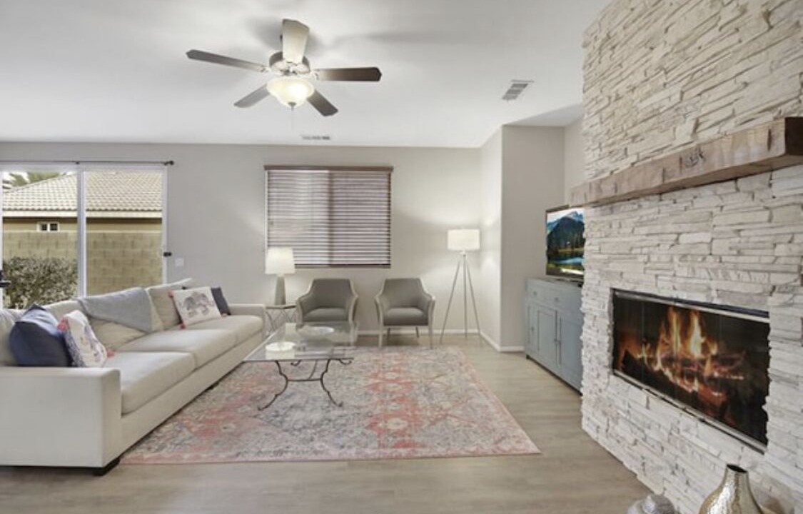 Photo of Livingroom in Bermuda Dunes