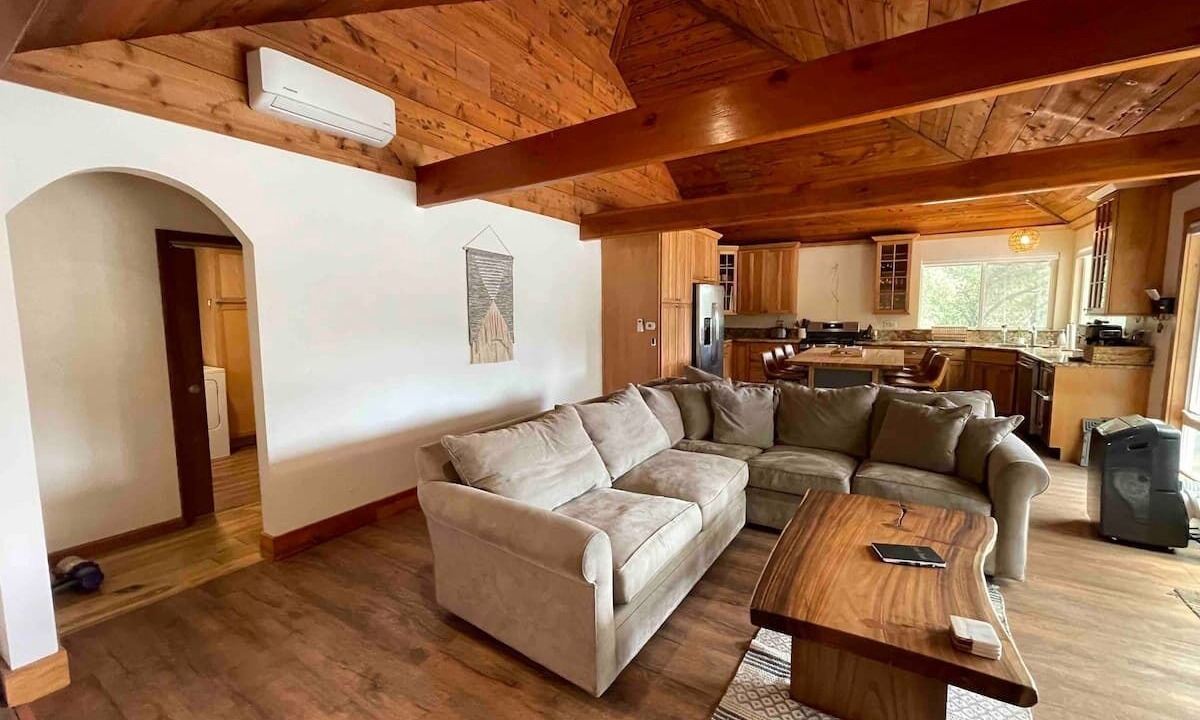 Photo of Livingroom in Concow