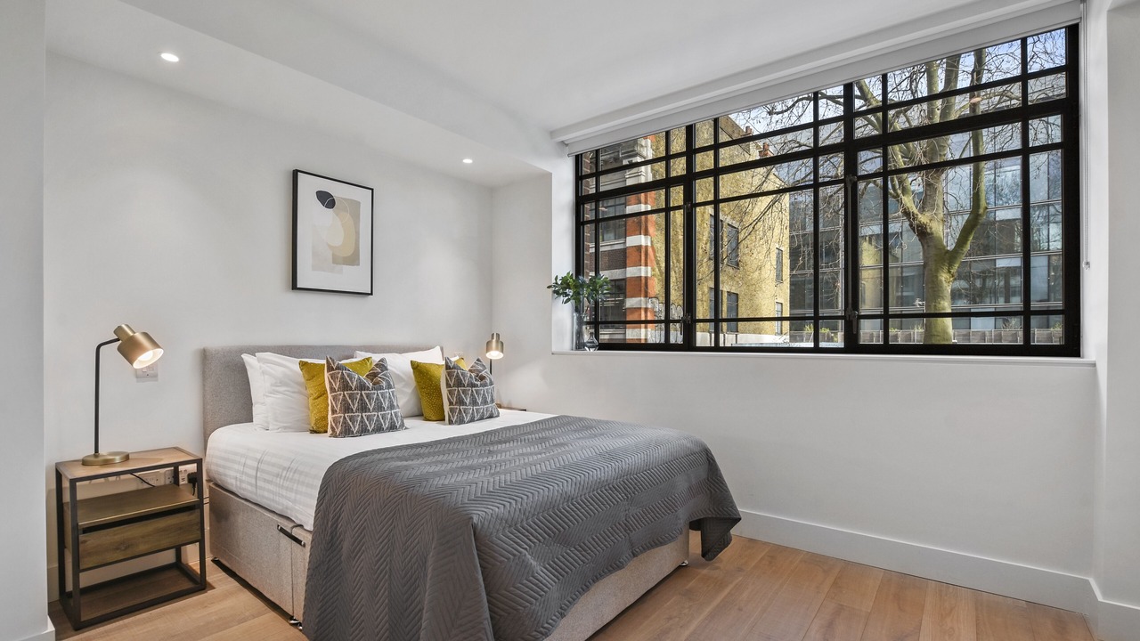 Photo of Bedroom in Fitzrovia