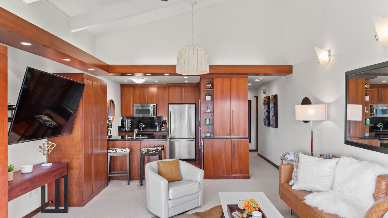 Photo of Livingroom in Monterey