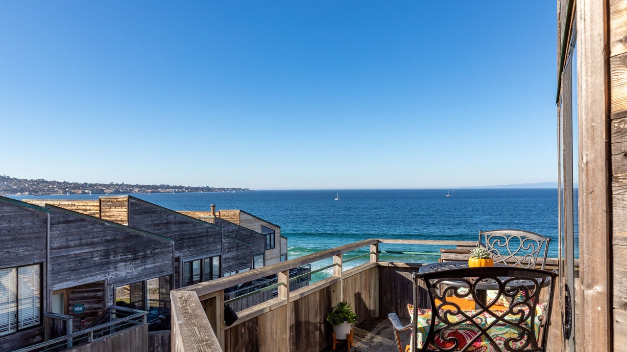 Photo of Patio Balcony in Monterey