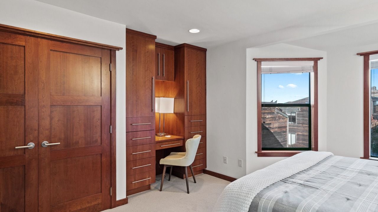 Photo of Bedroom in Monterey