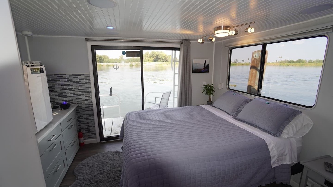 Photo of Bedroom in Birds Landing
