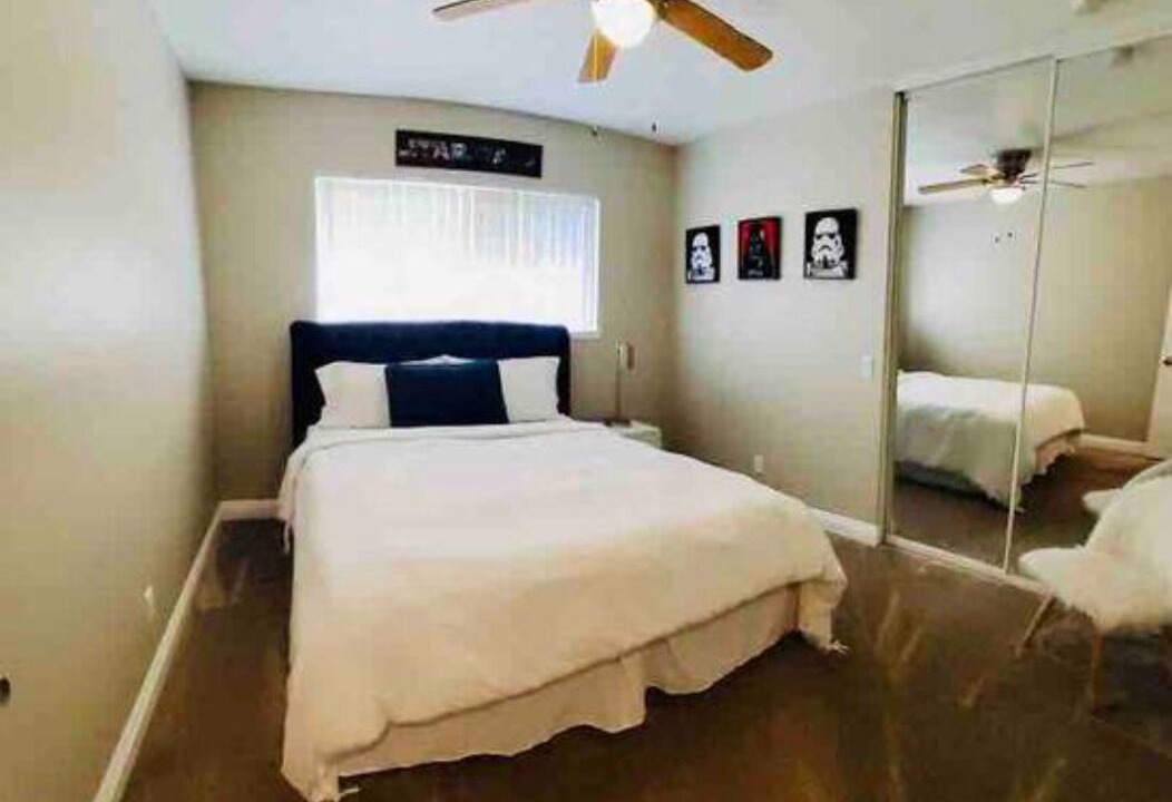 Photo of Bedroom in Orange