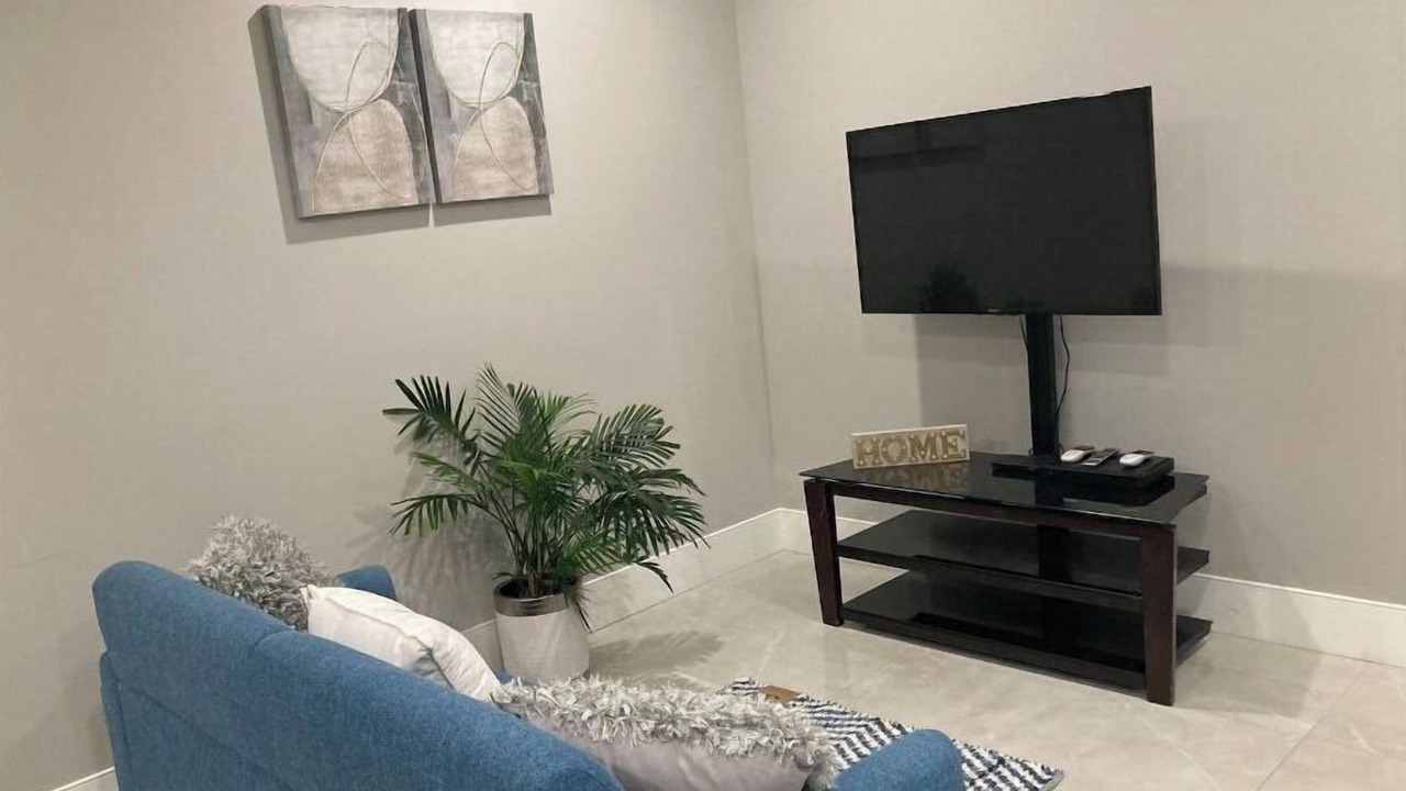 Photo of Livingroom in East Whittier