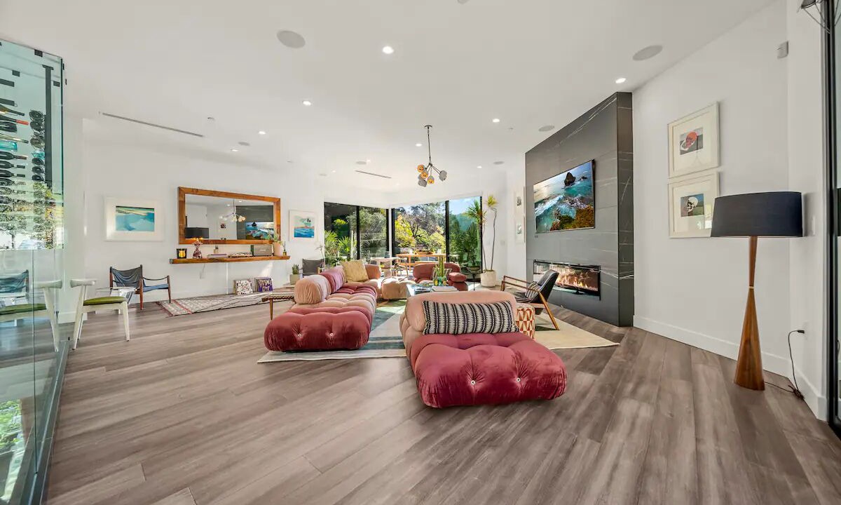 Photo of Livingroom in Laurel Canyon