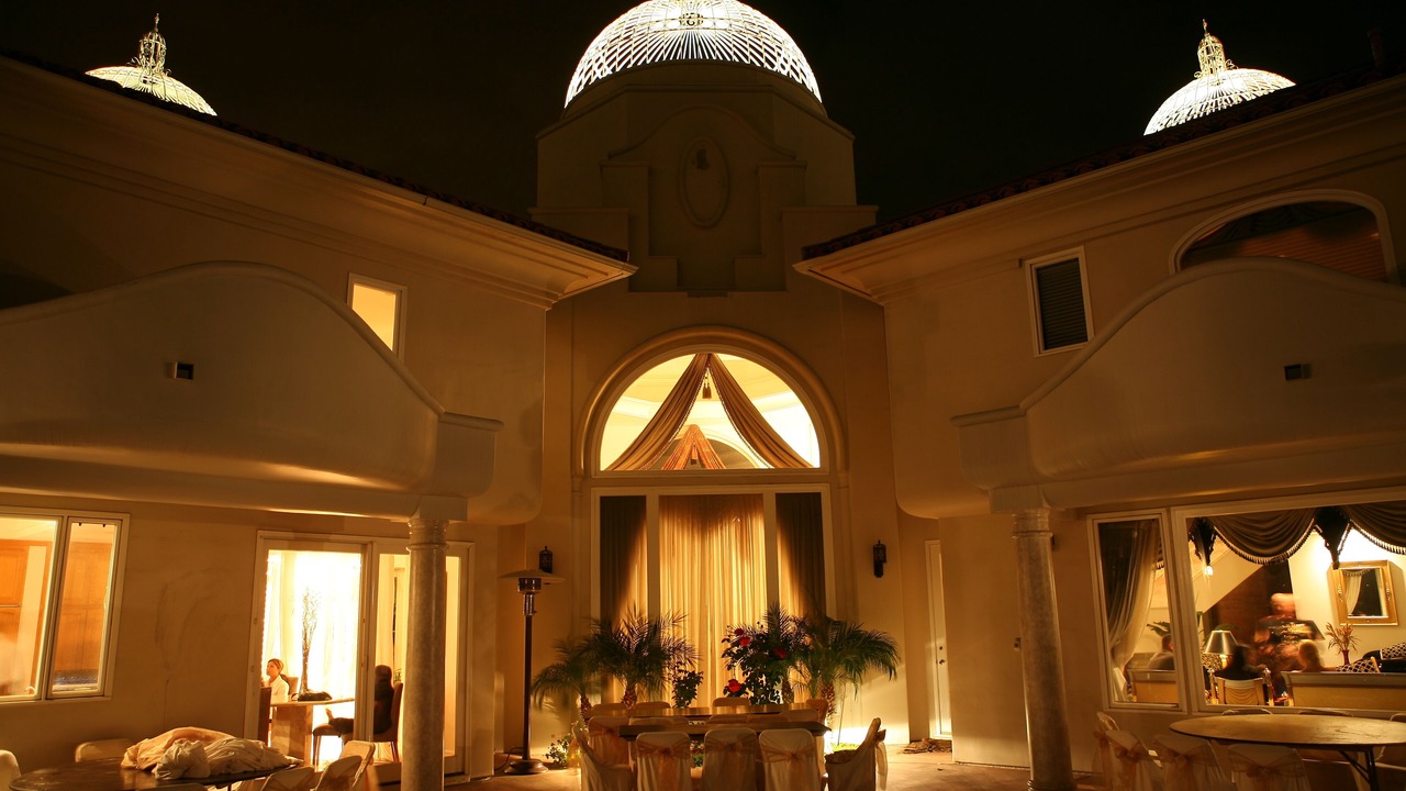 Photo of Outdoor in Orange
