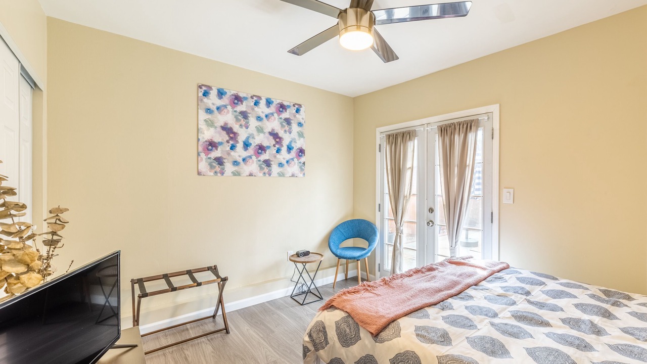 Photo of Bedroom in North Central