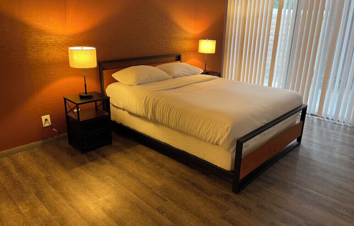 Photo of Bedroom in Historic Tennis Club