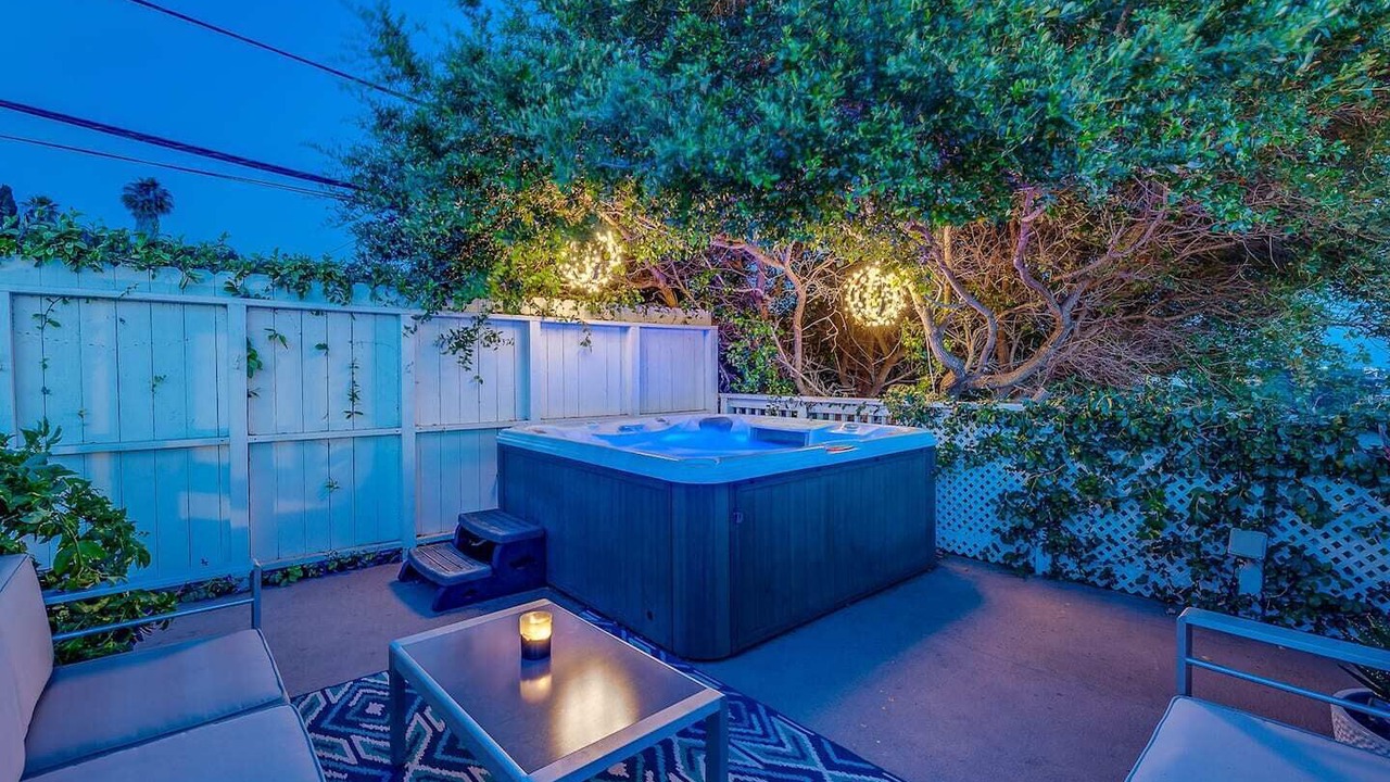 Photo of Patio Balcony in Bay Park