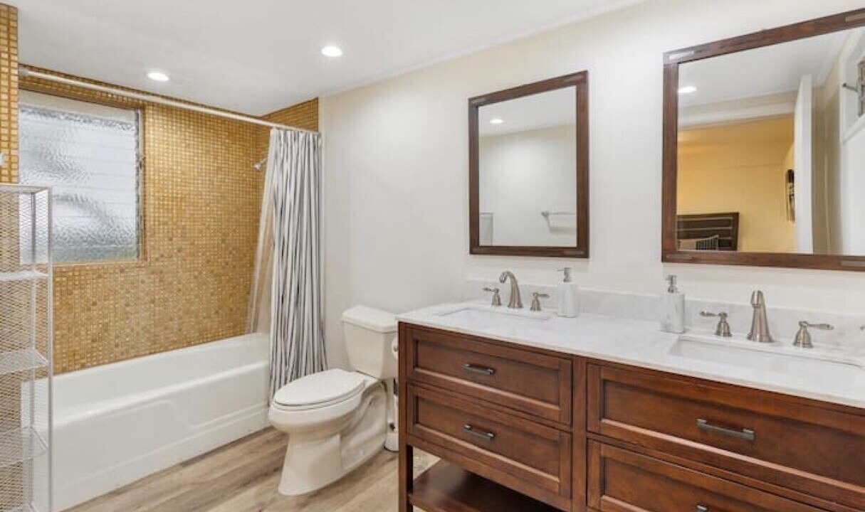 Photo of Bathroom in North Ridge