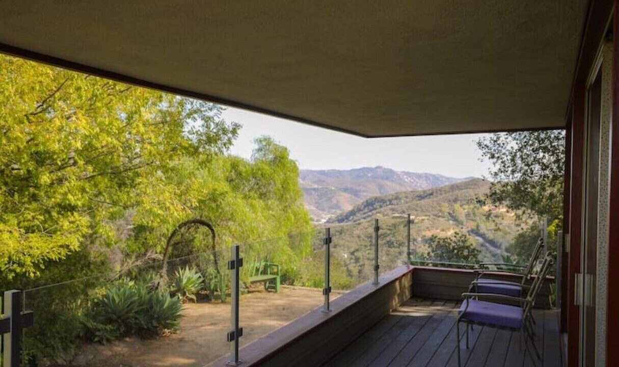 Photo of Patio Balcony in North Ridge