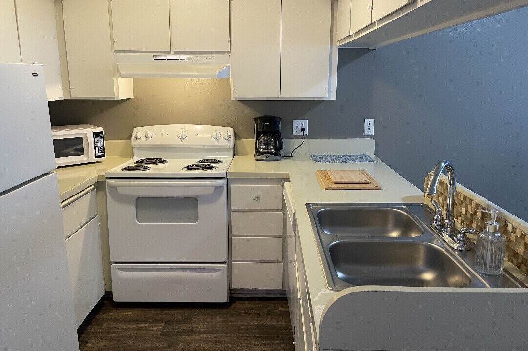 Photo of Kitchen in Historic Tennis Club