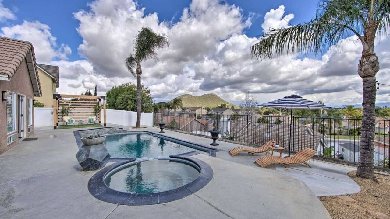 Photo of Outdoor in La Sierra Hills