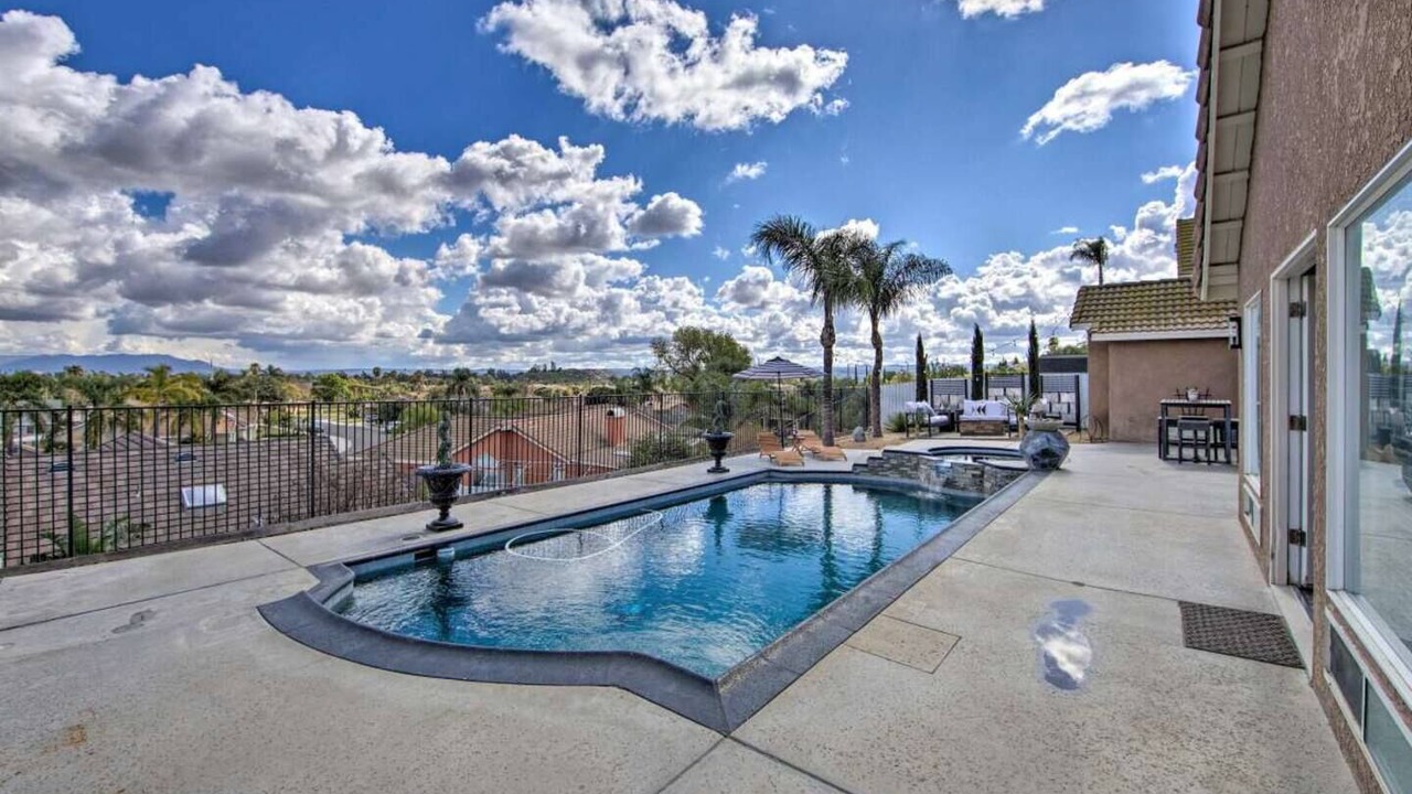 Photo of Outdoor in La Sierra Hills