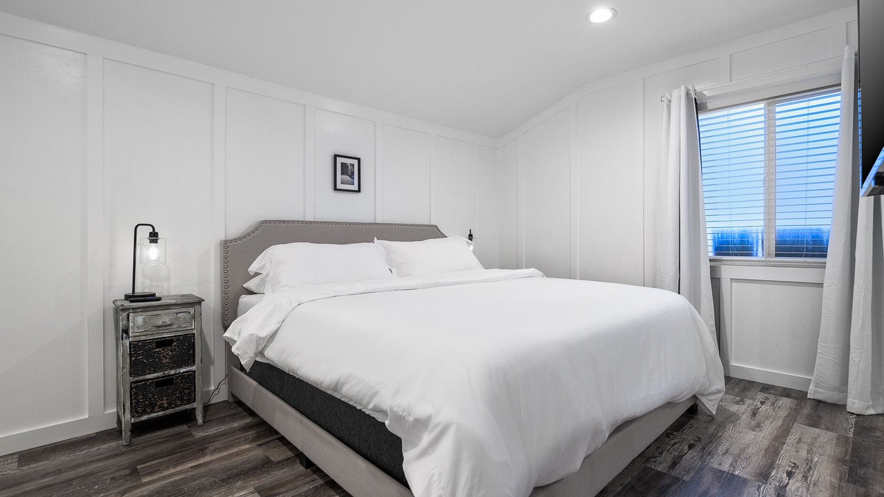 Photo of Bedroom in Fire Mountain