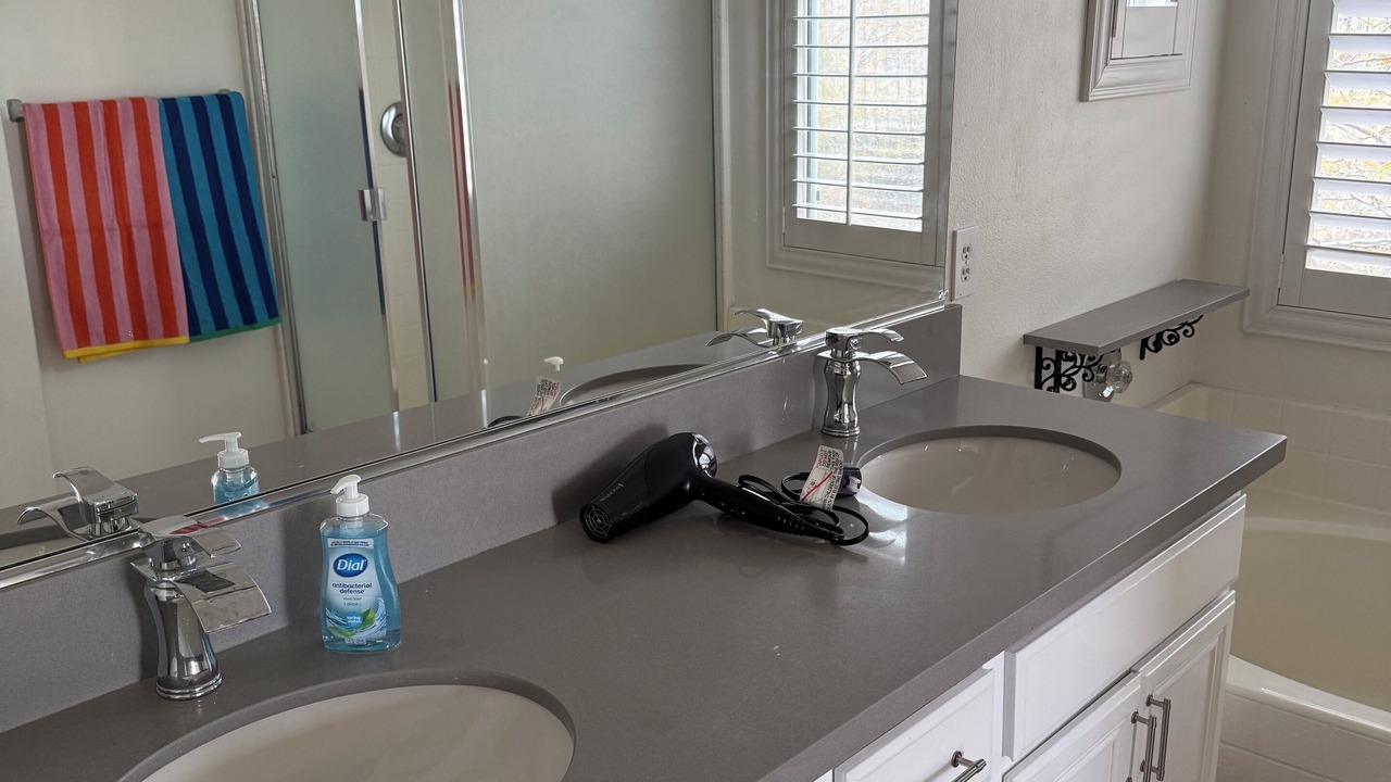 Photo of Bathroom in Palmdale