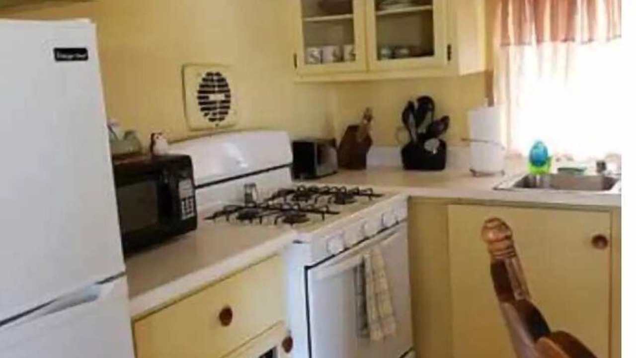 Photo of Kitchen in Newberry Springs