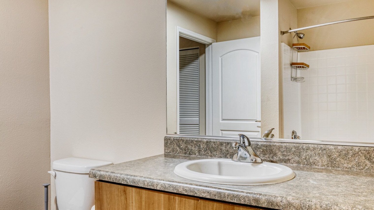 Photo of Bathroom in NoHo Arts District
