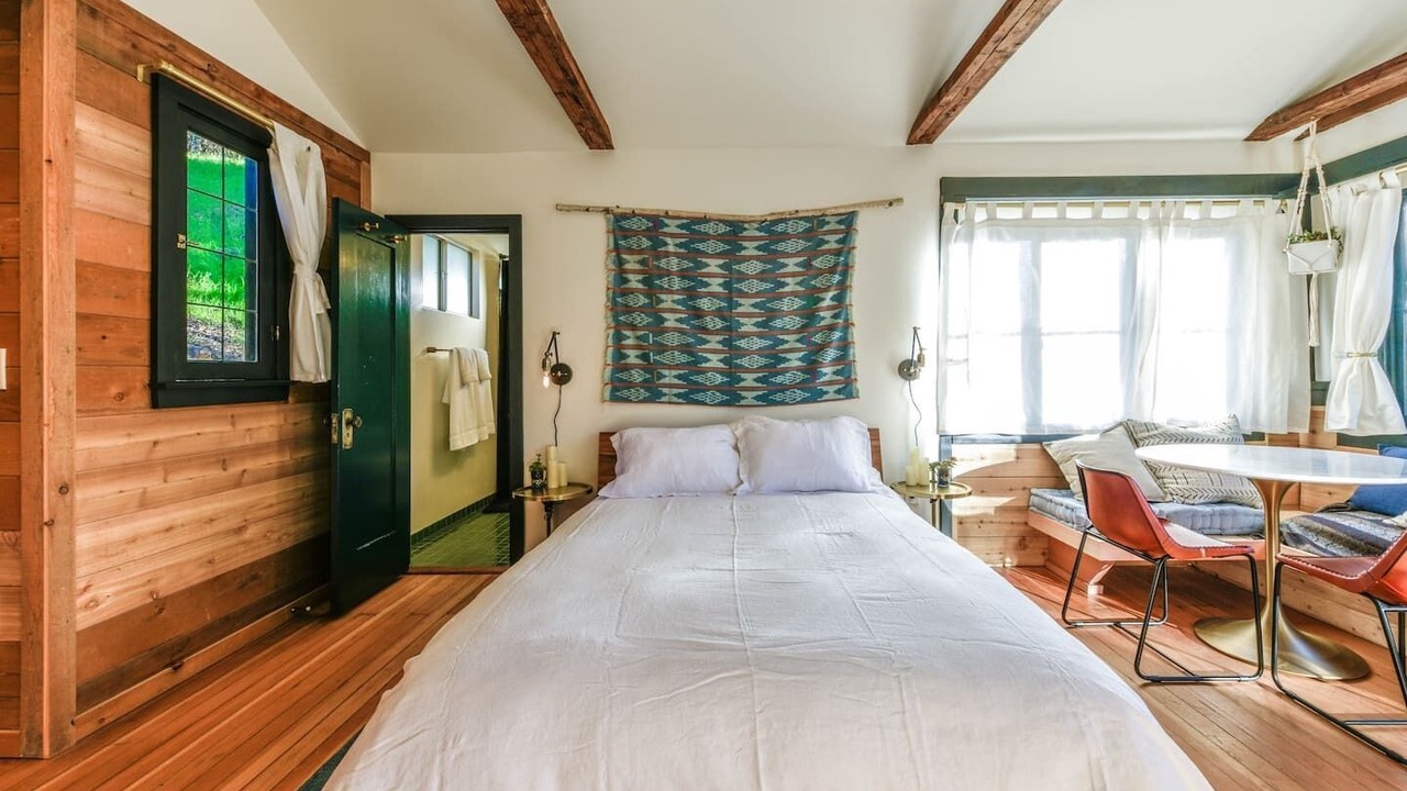 Photo of Bedroom in Topanga