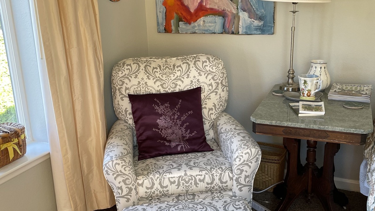 Photo of Livingroom in Shelter Cove